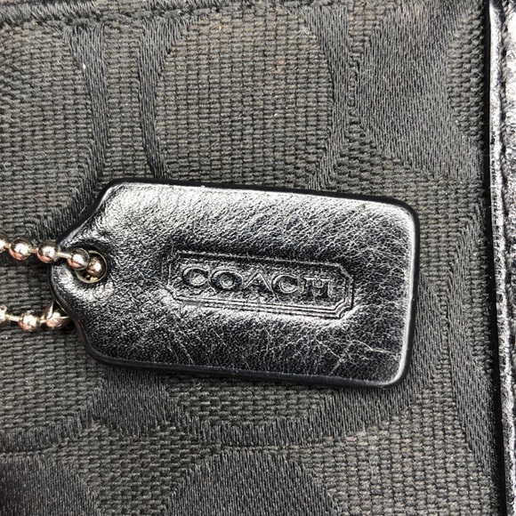 Coach Wristlet - Picture 4 of 4